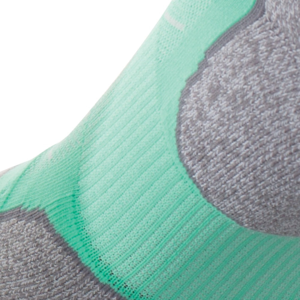 Close up view of elastic arch of Lightfeet Evolution Mint Mini Performance Running Sock