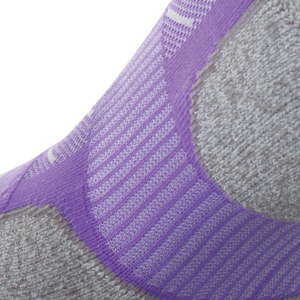 Close up view of elastic arch of Lightfeet Evolution Violet Mini Crew Performance Running Sock